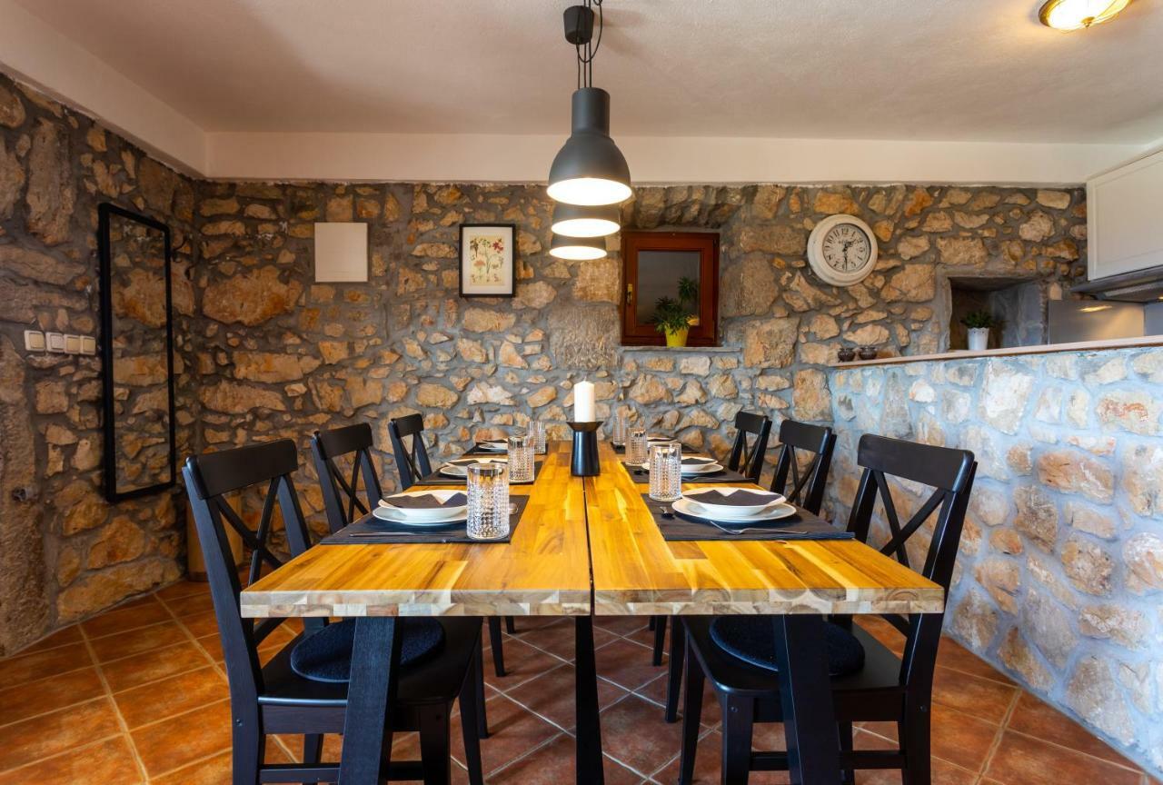 Villa Korina Pinezići エクステリア 写真
